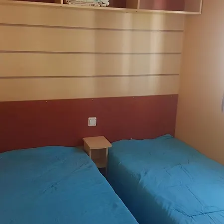 Κάμπινγκ Landshause *